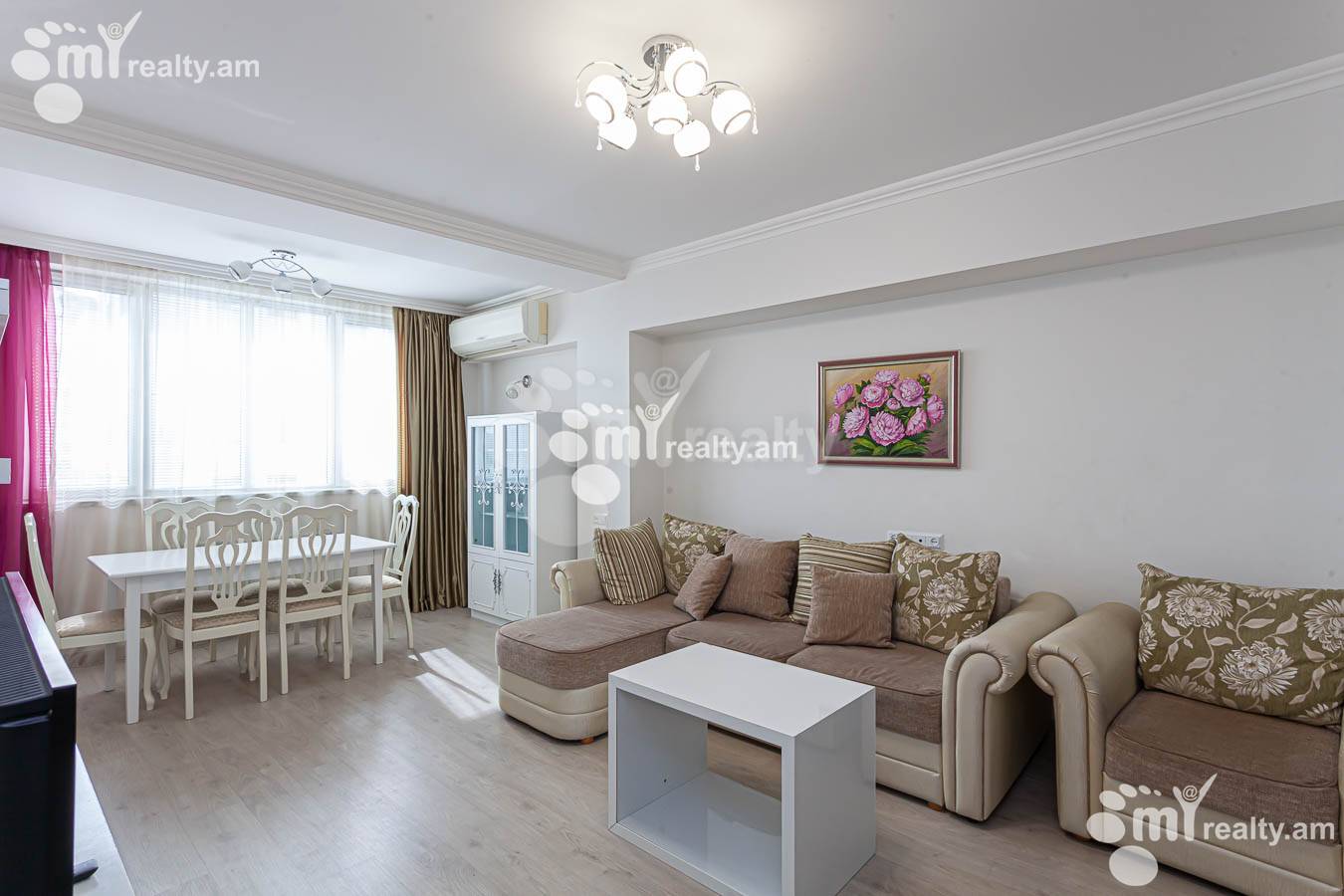 Снять 3 комнатную квартиру Маштоца пр, Центр Ереван, 153283