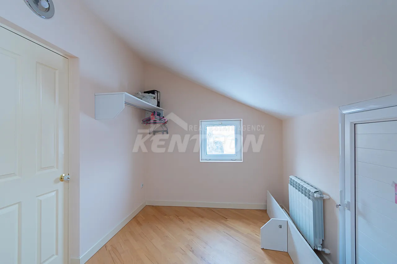 House for sale Vahakni District, Vahagnie Yerevan, 159111