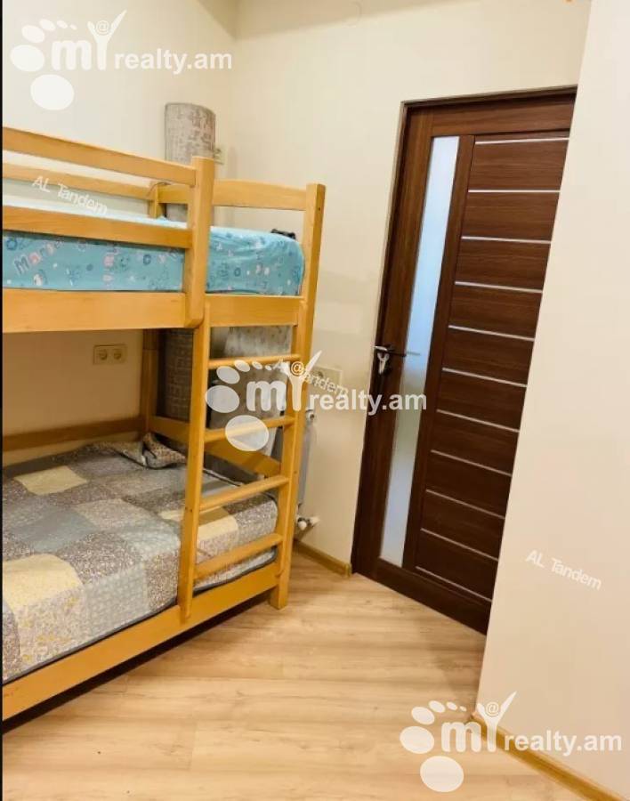 3 bedroom apartment for sale Fuchik St, Adshapnjak Yerevan, 125851