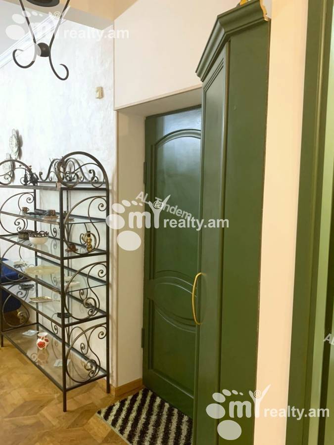 3 bedroom apartment for sale Pushkin St, Center Yerevan, 152861