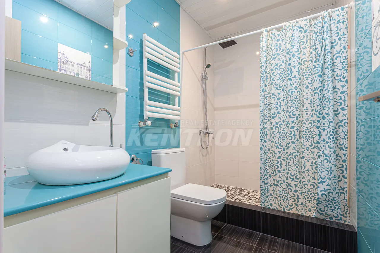 3 bedroom apartment for sale Aram St, Center Yerevan, 157330