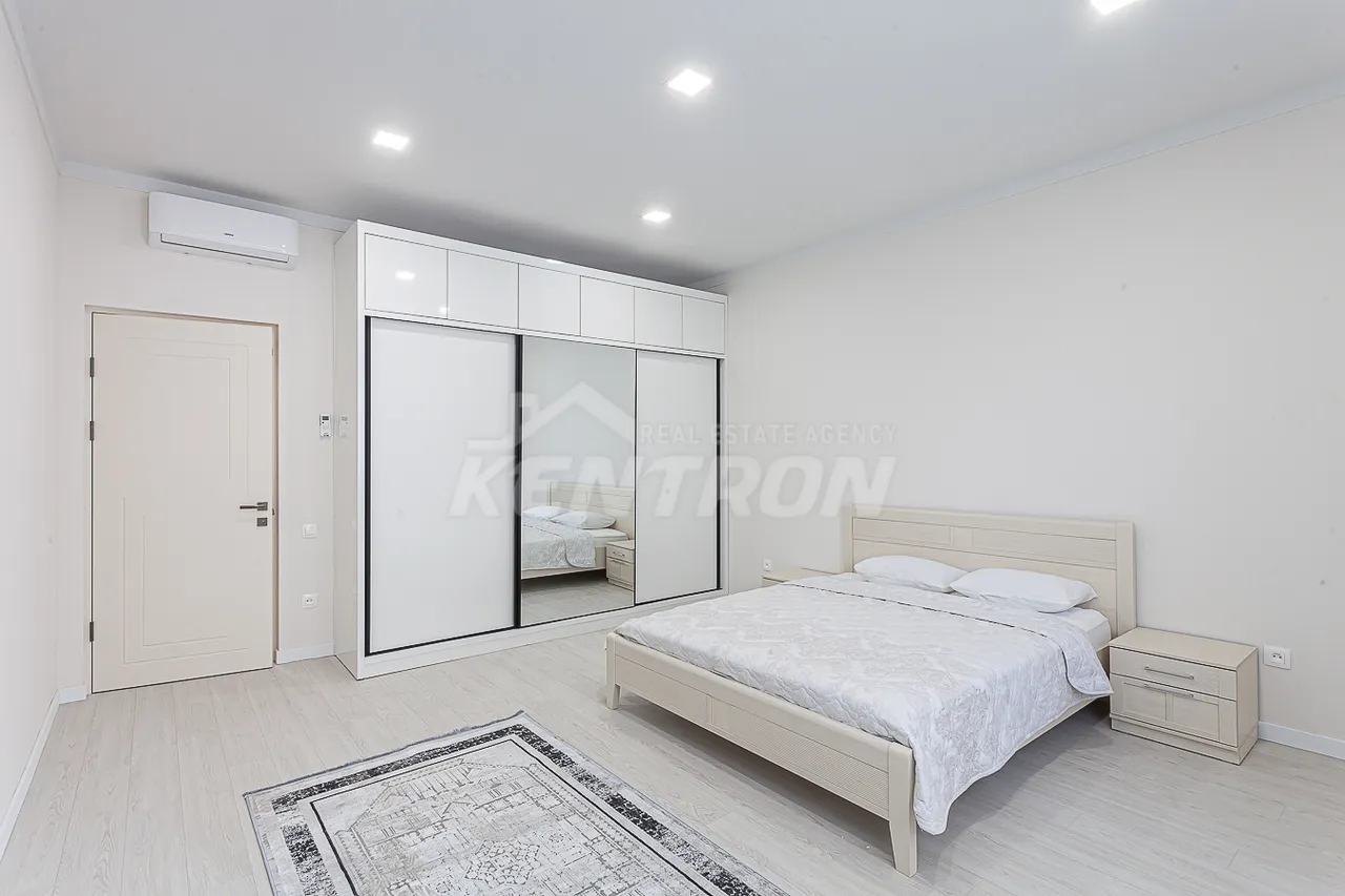 4 սենյականոց բնակարան վարձով Բուզանդի փող, Կենտրոն Երևան, 158867