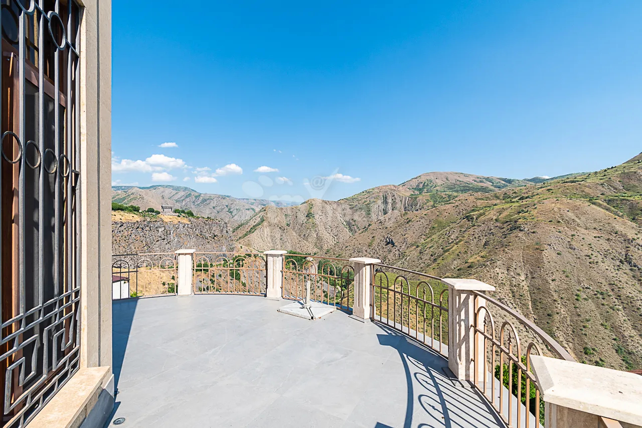 House for sale Garni, Garni Kotaïque, 161231