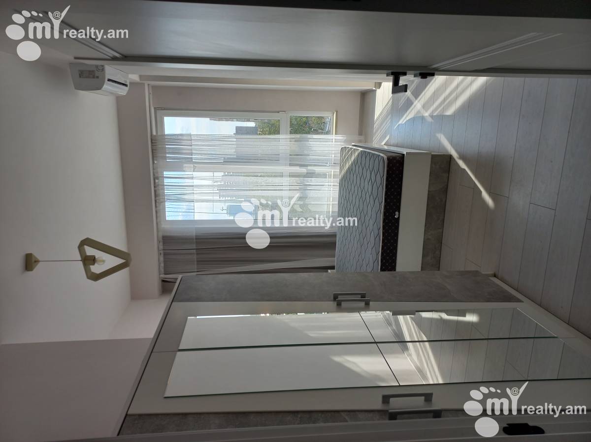 Снять 4 комнатную квартиру Фучик ул, Ачапняк Ереван, 157654