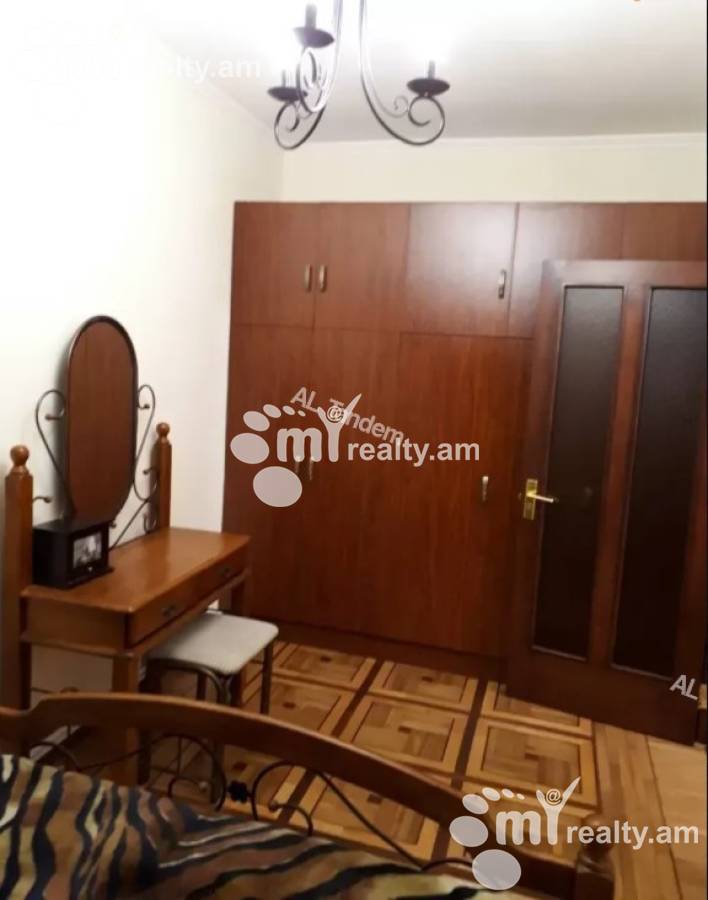 3 սենյականոց բնակարան վարձով Մաշտոցի պող, Կենտրոն Երևան, 151660