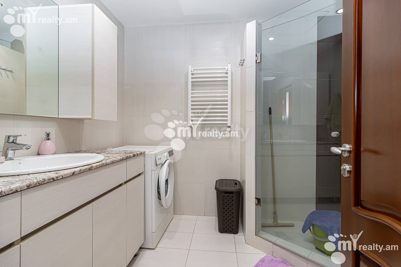 4 bedroom apartment for sale Antarayin St, Center Yerevan, 149052