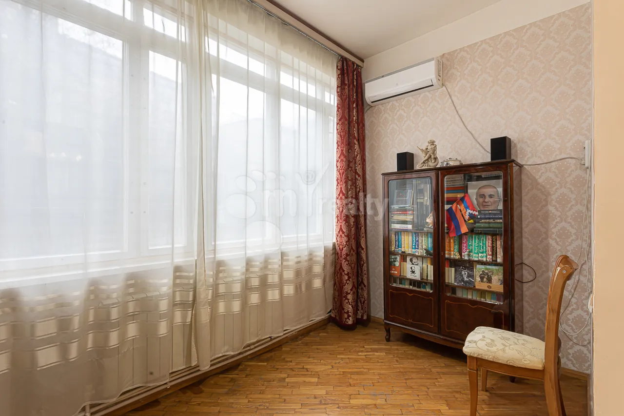 3 bedroom apartment for sale Aygedzor alley, Arabkir Yerevan, 159678