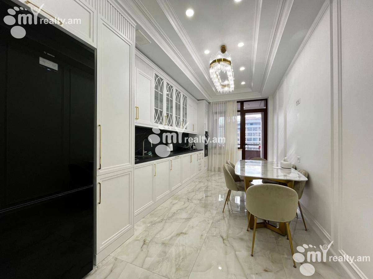 3 bedroom apartment for sale Aram St, Center Yerevan, 157618