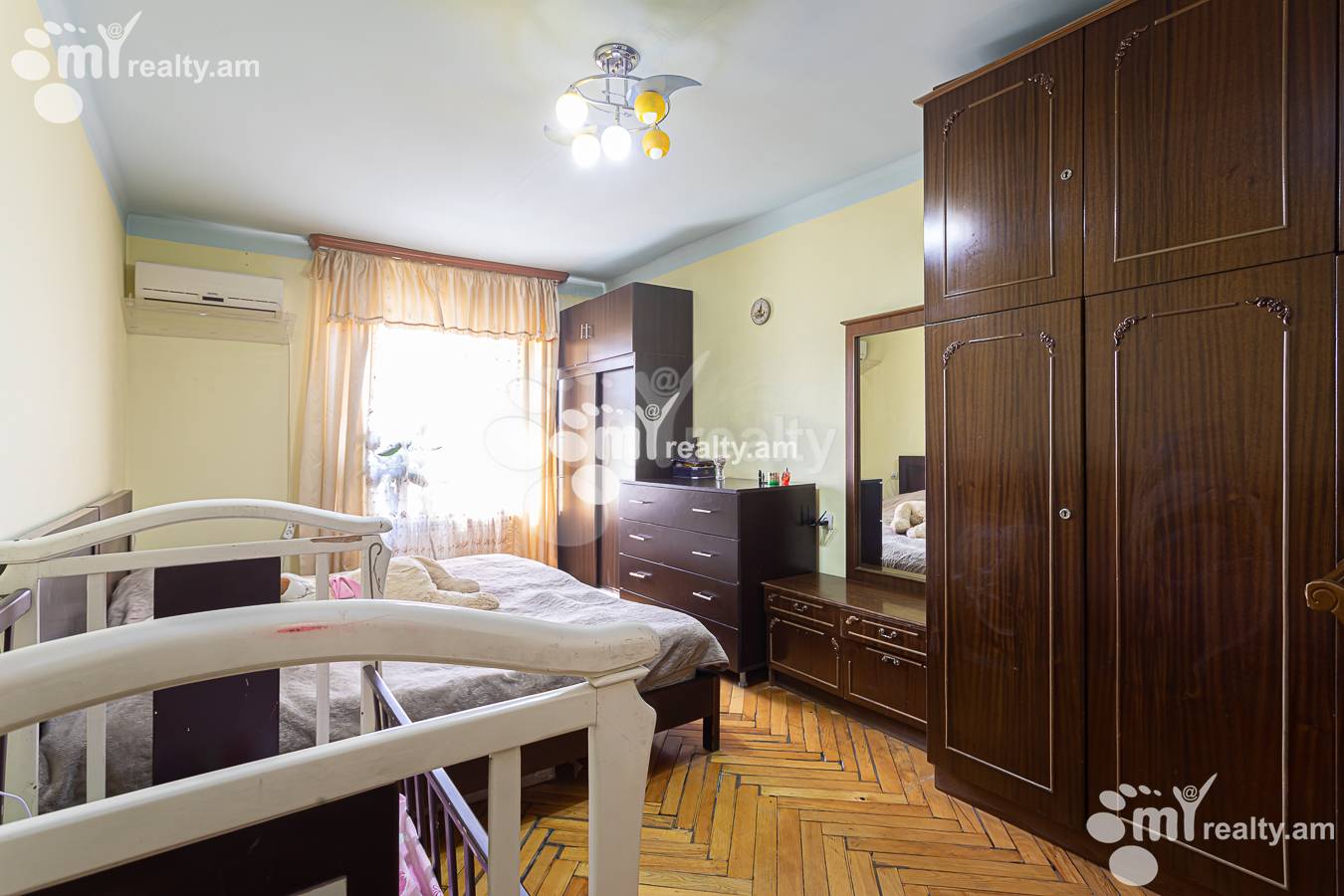 Купить 3 комнатную квартиру Туманян ул, Центр Ереван, 113105