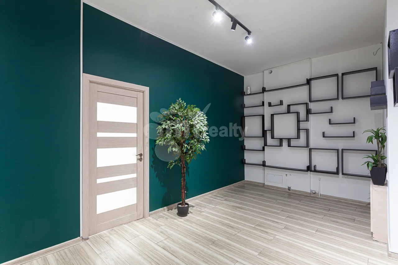 Commercial property for rent V.Papazyan St, Arabkir Yerevan, 160453