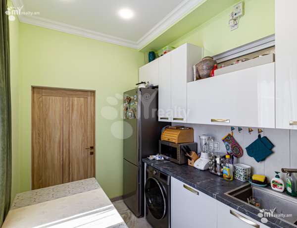 3-senyakanoc-bnakaran-vacharq-Yerevan-Center