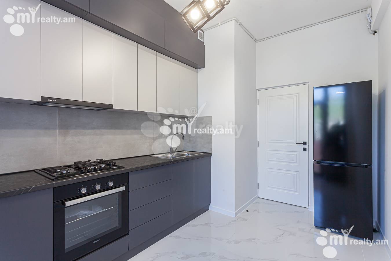 3 bedroom apartment for rent Charents St, Center Yerevan, 151488