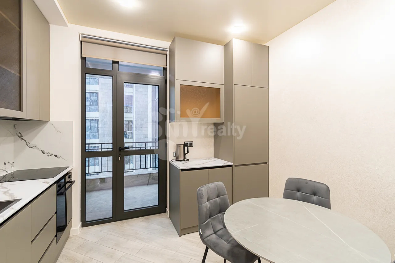 3 bedroom apartment for rent Arshakunyats Ave, Center Yerevan, 159616