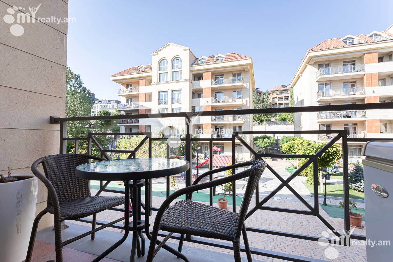 5 սենյականոց բնակարան  Անտառային փող, Կենտրոն Երևան, 156279