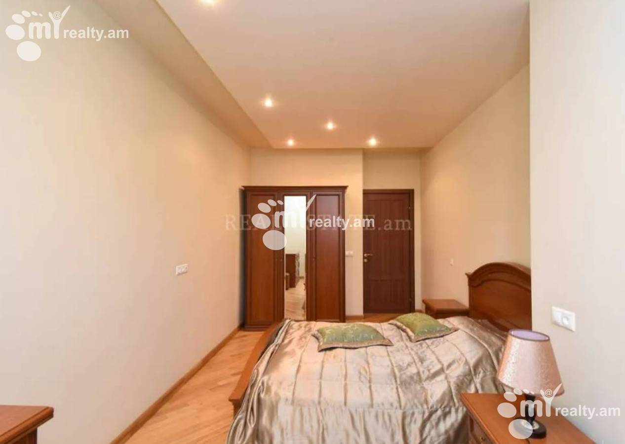 4 bedroom apartment for sale خیابان سایات نووآ, مرکز شهر ایروان, 155441