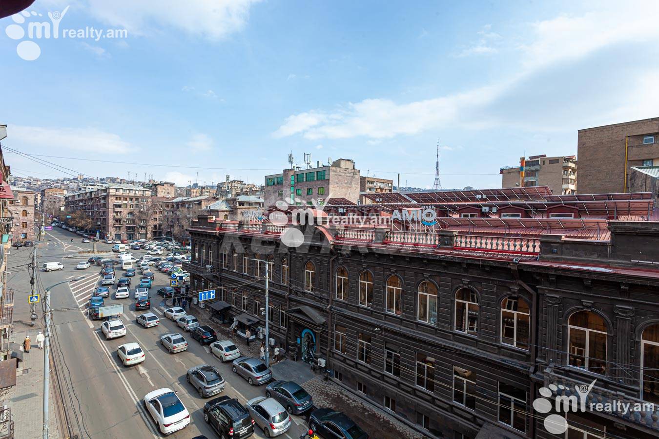 4 սենյականոց բնակարան  Նալբանդյան փող, Կենտրոն Երևան, 155250