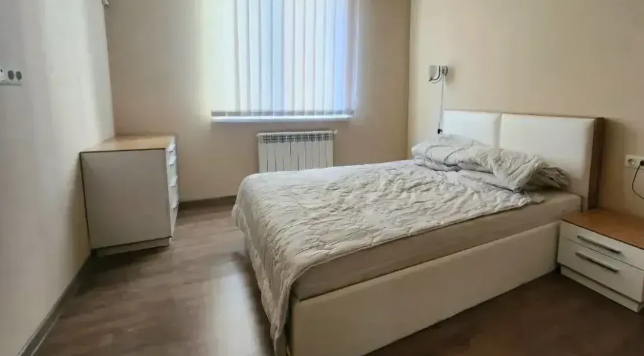 2 սենյականոց բնակարան վարձով Տերյան փող, Կենտրոն Երևան, 159585