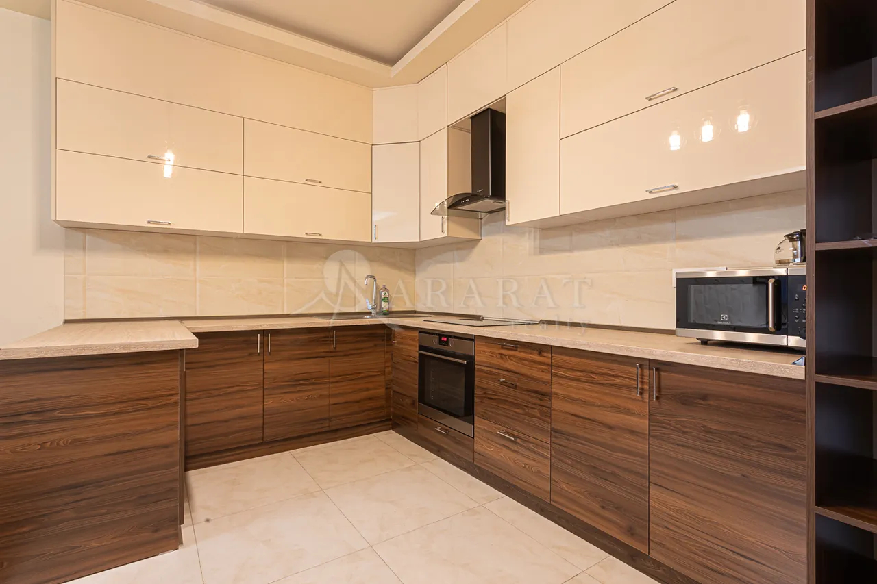 3 bedroom apartment for rent Sayat-Nova Ave, Center Yerevan, 158193
