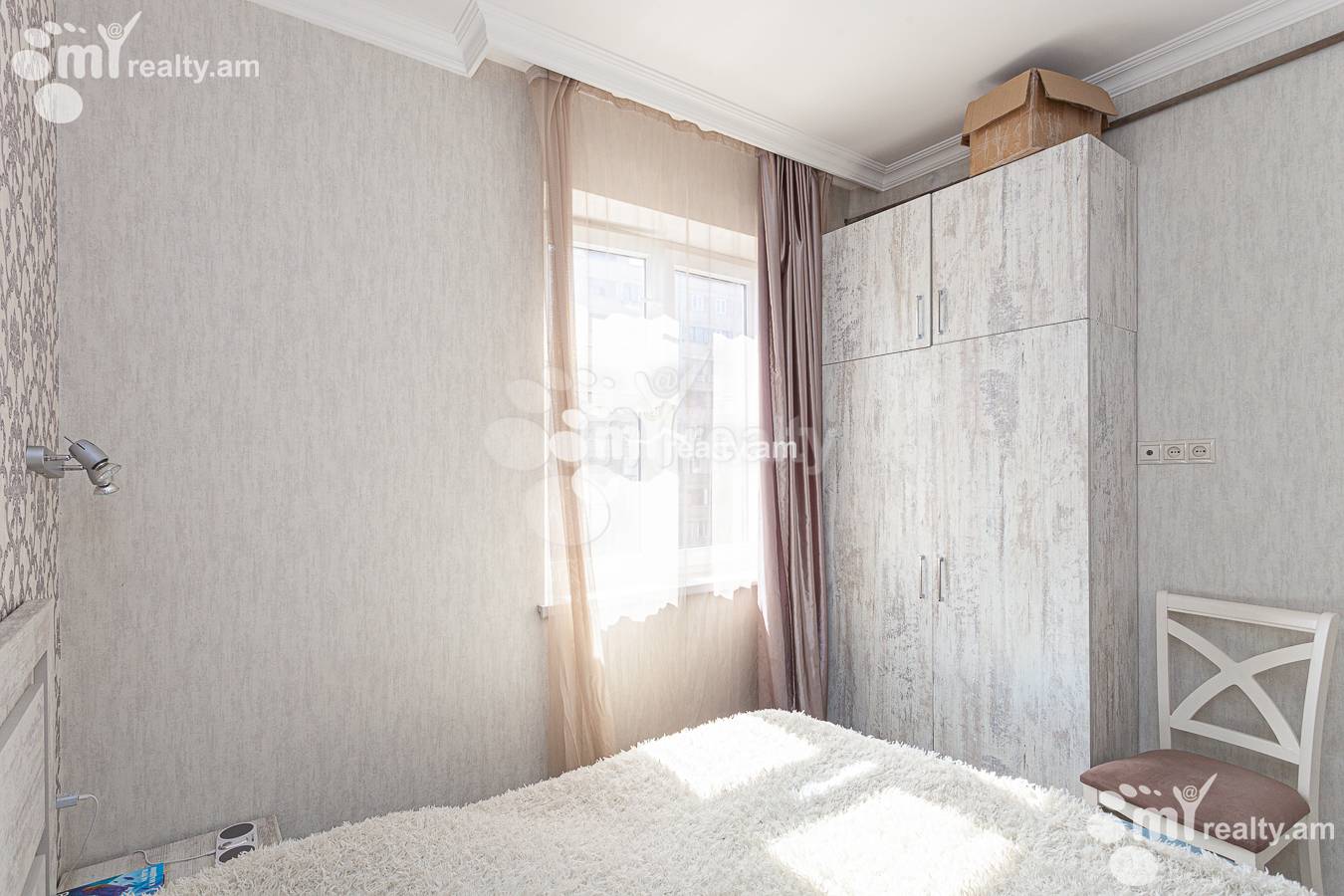 2 bedroom apartment for sale خیابان ماشتوتس, مرکز شهر ایروان, 147144