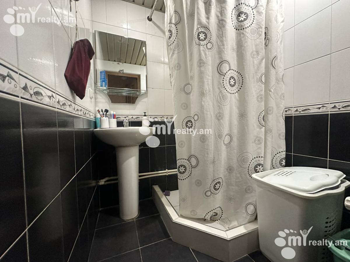 Купить 3 комнатную квартиру В.Вагаршян ул, Арабкир Ереван, 158759