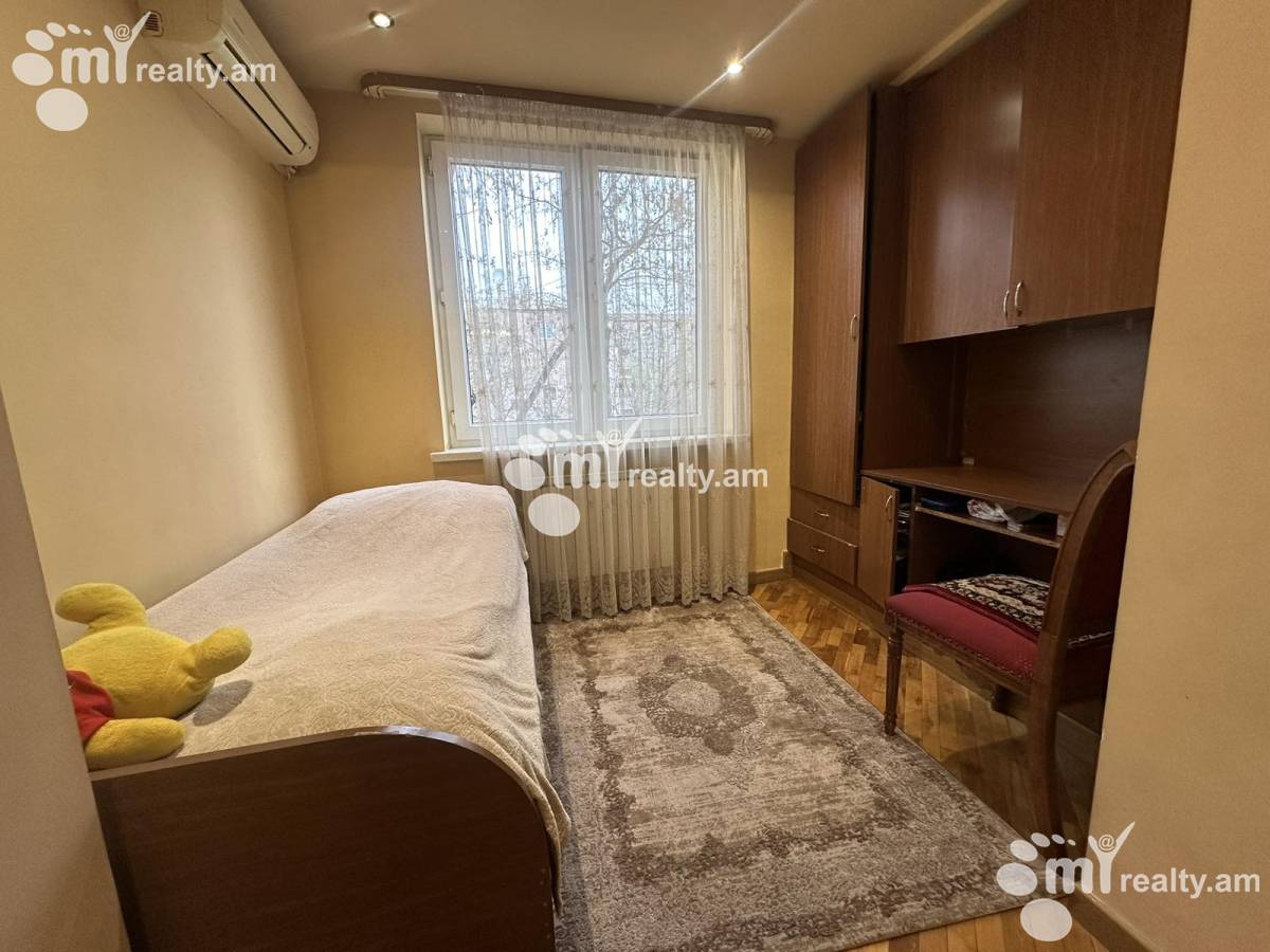 Купить 3 комнатную квартиру В.Вагаршян ул, Арабкир Ереван, 158759