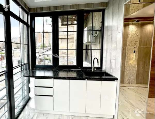 3-senyakanoc-bnakaran-vacharq-Yerevan-Center
