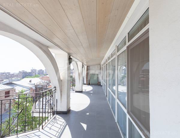 arandznatun-vacharq-Yerevan-Kanaqer-Zeytun