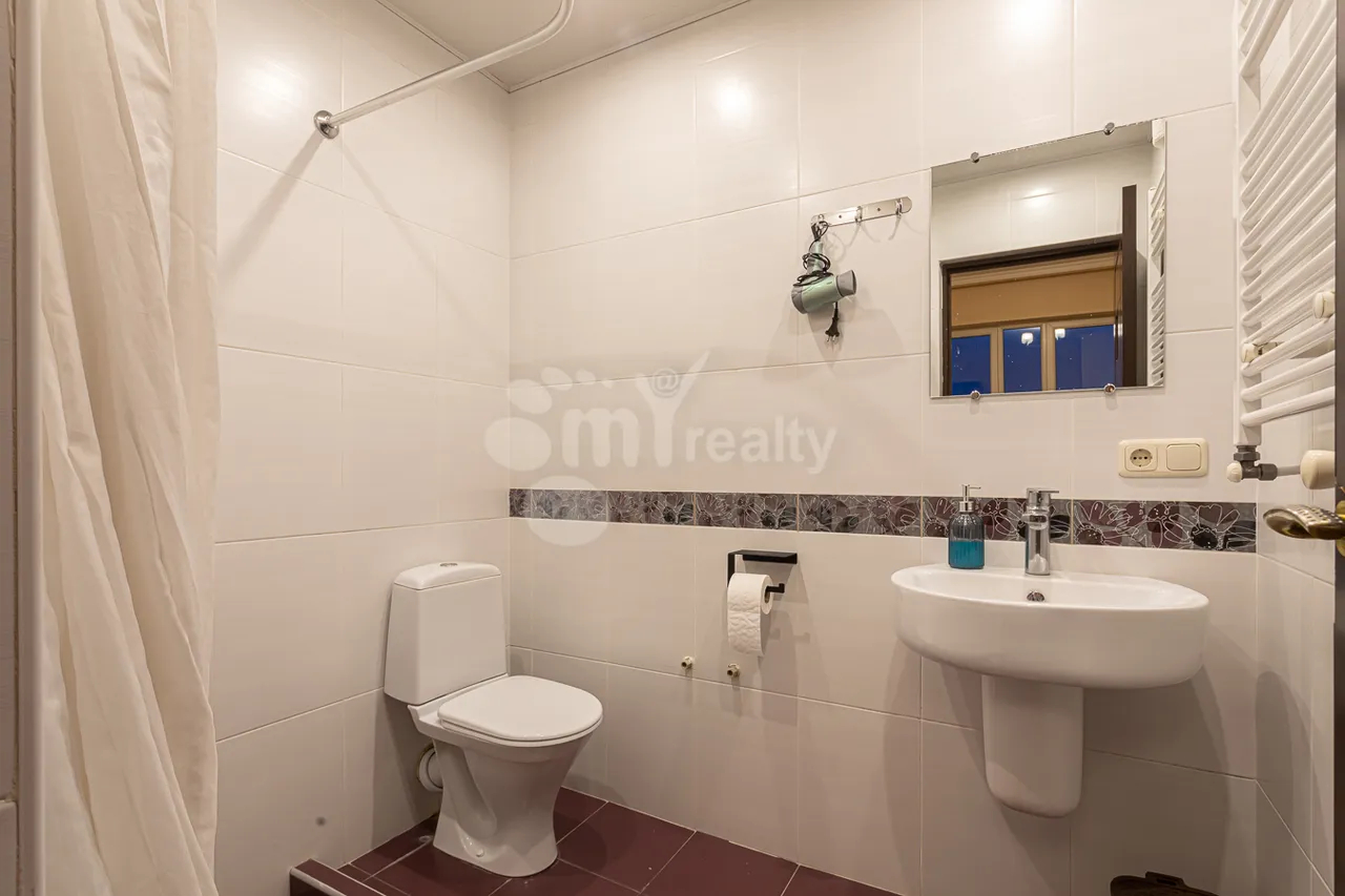 3 bedroom apartment for sale خیابان تِریان, مرکز شهر ایروان, 159608