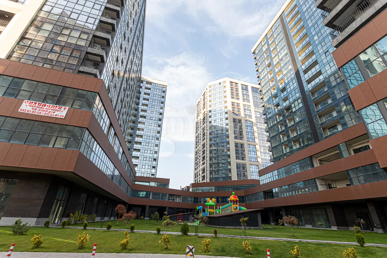 Снять 3 комнатную квартиру Комитас пр, Арабкир Ереван, 157292