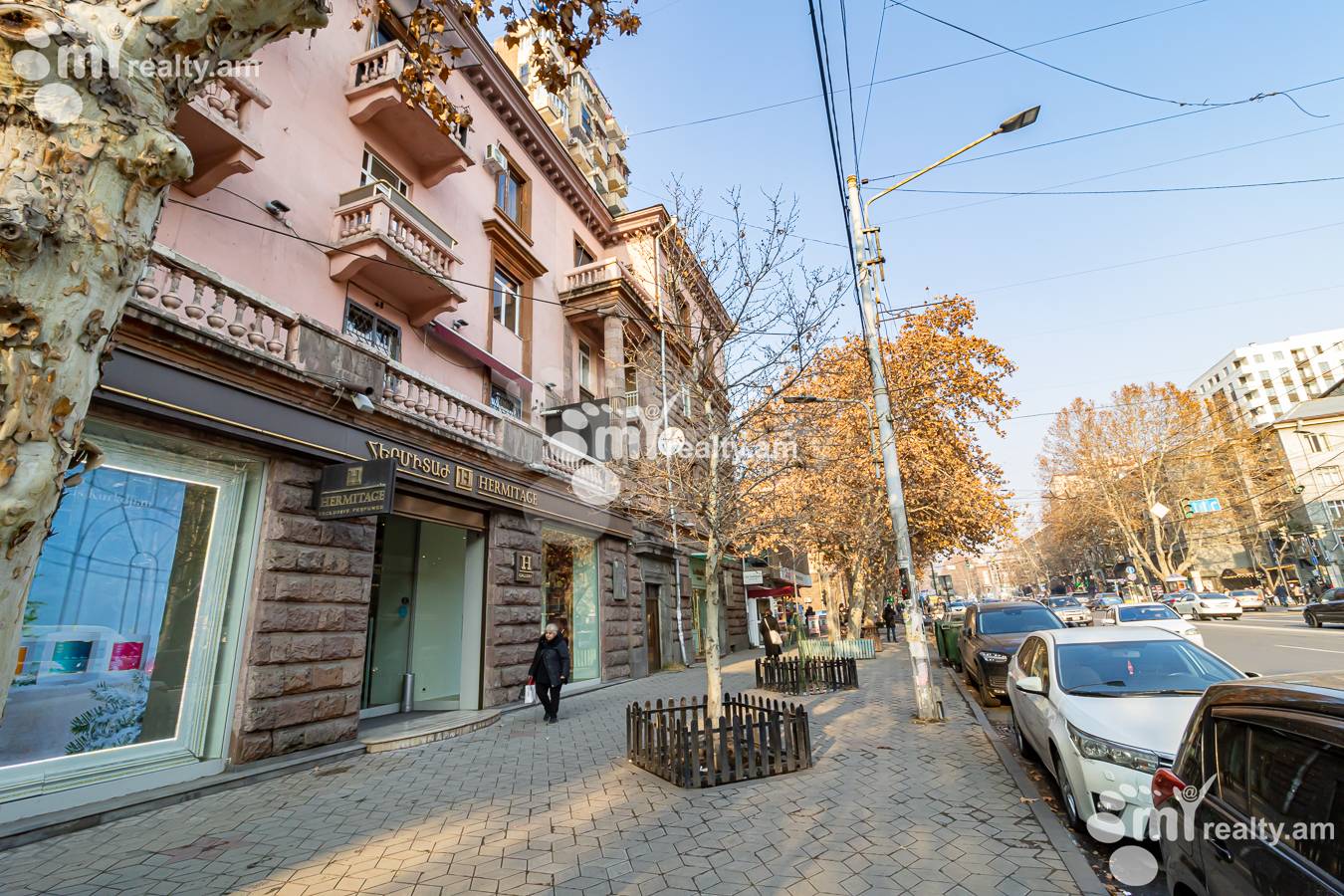 3 սենյականոց բնակարան  Մաշտոցի պող, Կենտրոն Երևան, 144766