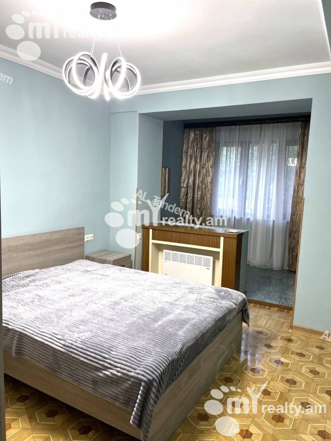 Снять 3 комнатную квартиру Сарян ул, Центр Ереван, 125495