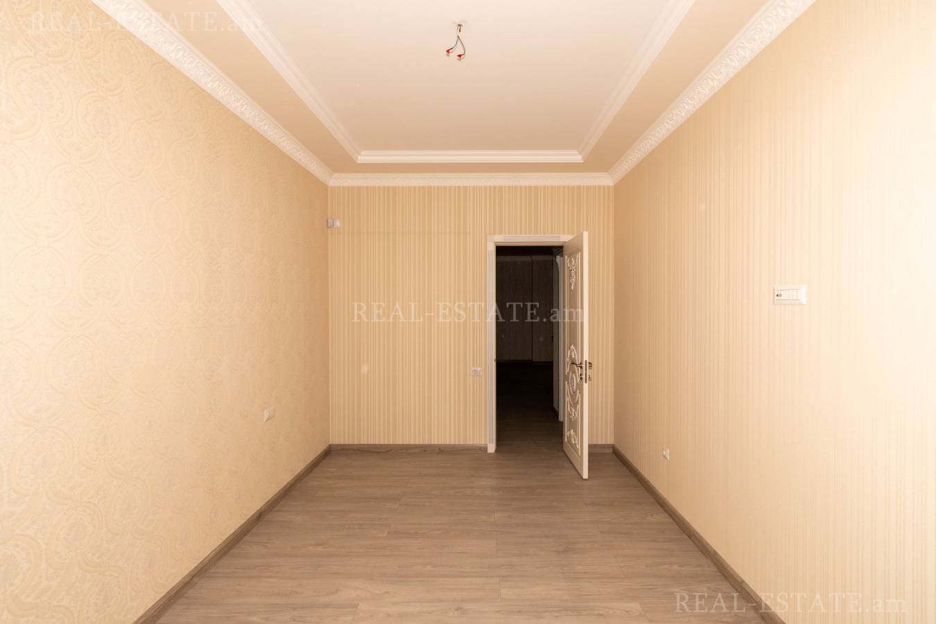 5 bedroom apartment for sale Lvovyan St, Nor-Nork Yerevan, 124058