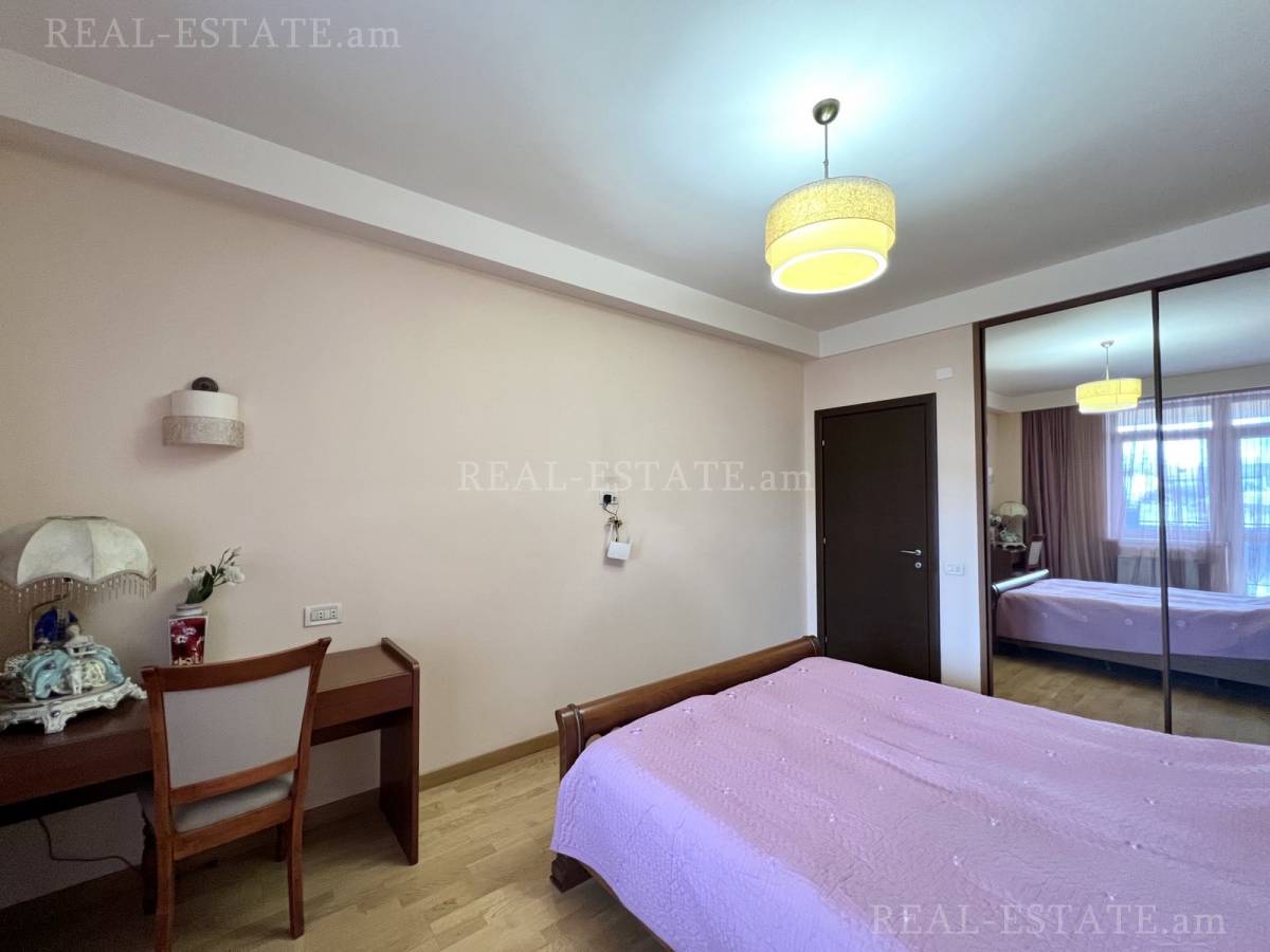 3 bedroom apartment for rent Northern(Hyusisayin)  Ave, Center Yerevan, 128767