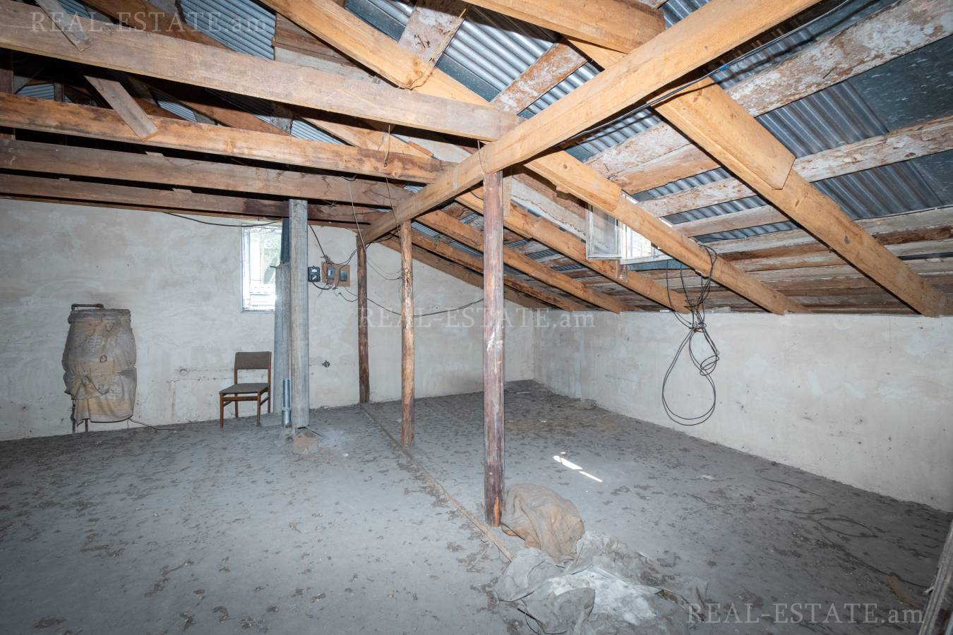 House for sale خیابان اِرزنکیان, عربگیر ایروان, 131697