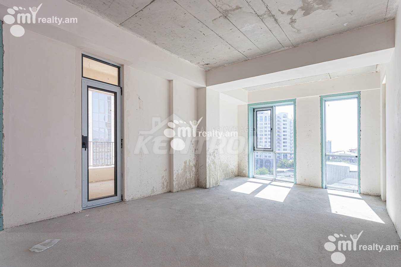 Купить 4 комнатную квартиру Грибоедов ул, Арабкир Ереван, 156537