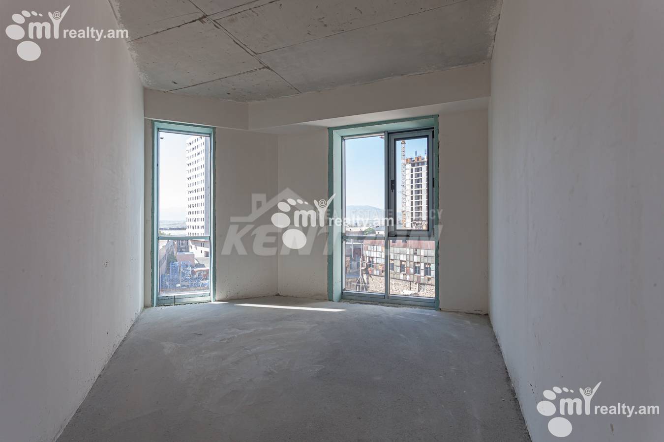 Купить 4 комнатную квартиру Грибоедов ул, Арабкир Ереван, 156537