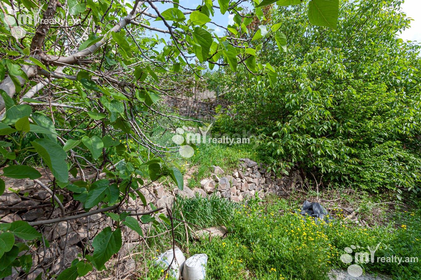 House for sale خیابان چارِنتس, مرکز شهر ایروان, 155334