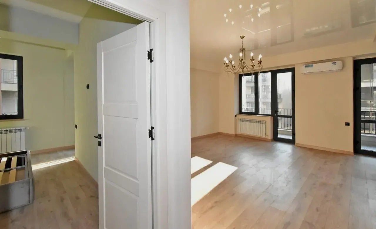 2 bedroom apartment for sale Antarayin St, Center Yerevan, 158475