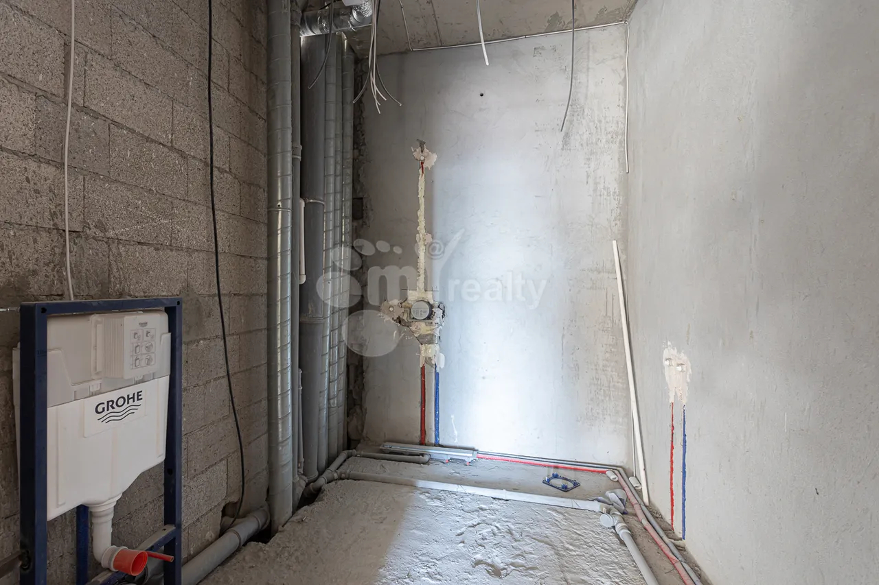 4 bedroom apartment for sale Aghbyur Serob St, Arabkir Yerevan, 157233