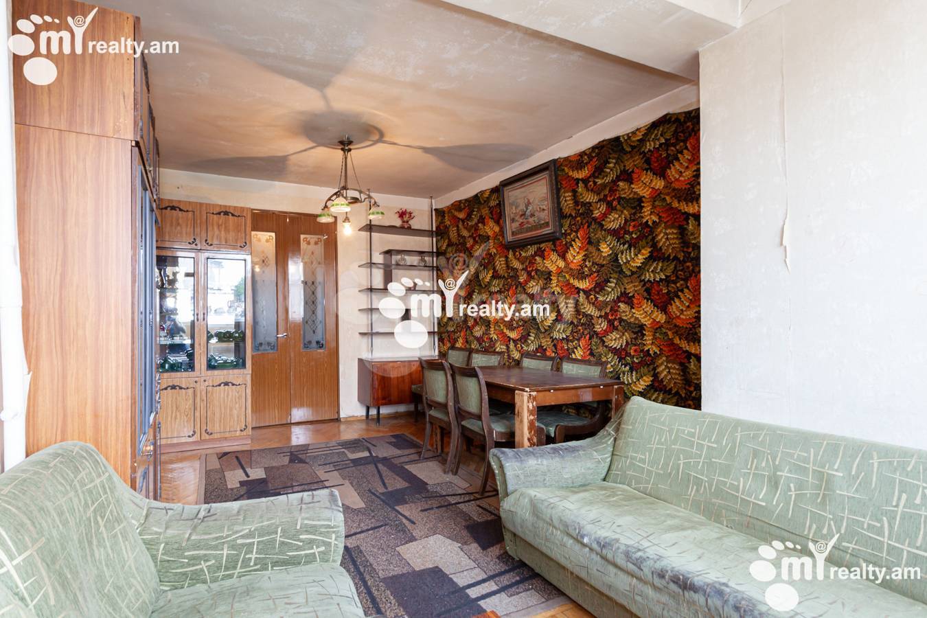 3 bedroom apartment for sale Saryan St, Center Yerevan, 141041