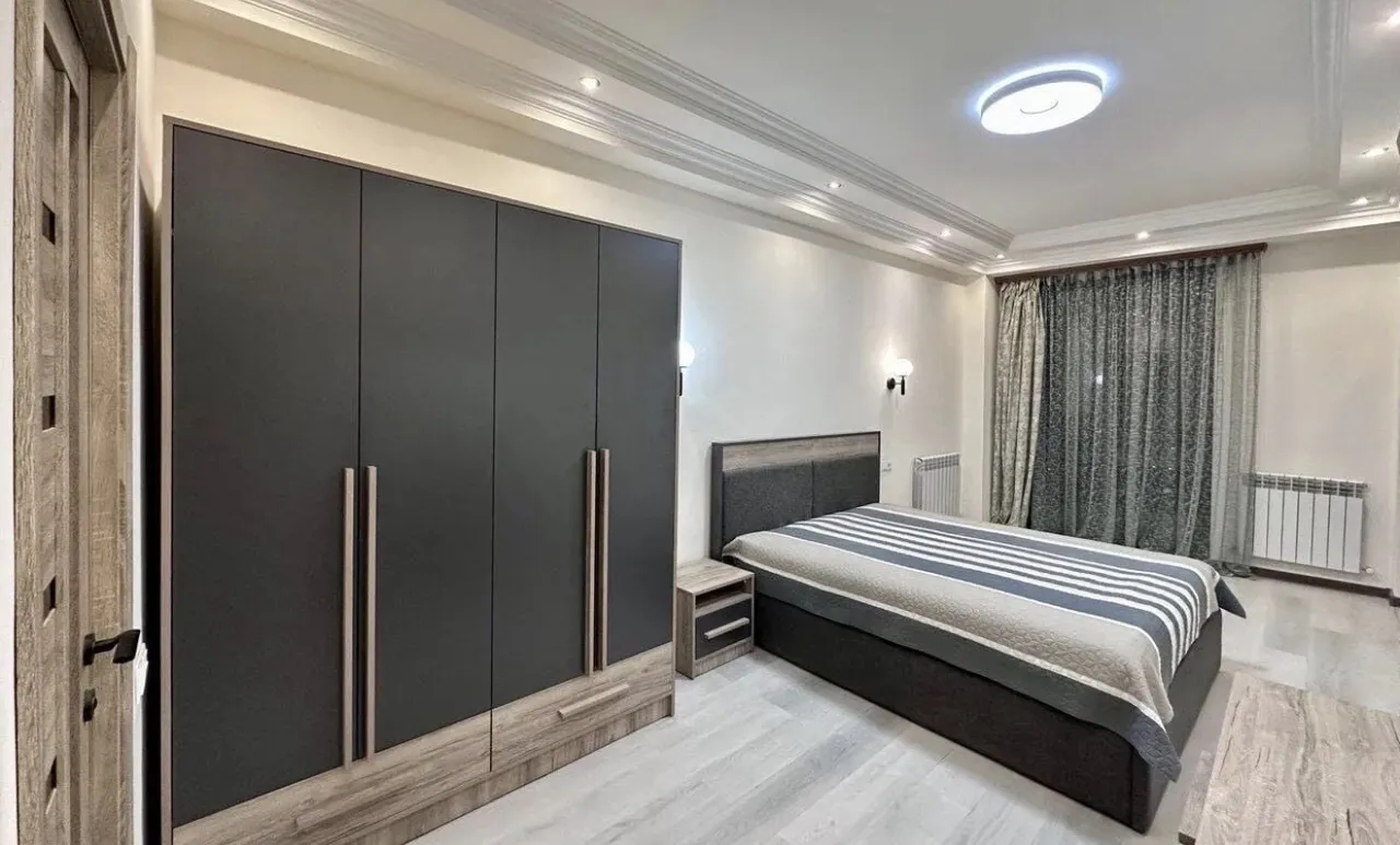 2 bedroom apartment for sale خیابان هالابیان, آچاپنیاک ایروان, 158591