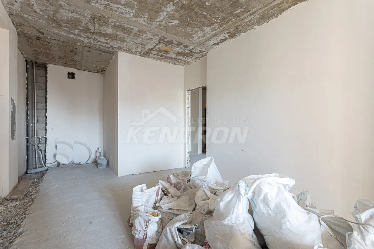 4 bedroom apartment for sale خیابان آرام, مرکز شهر ایروان, 157559