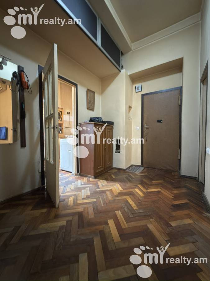 3 bedroom apartment for sale Paronyan St, Center Yerevan, 159679