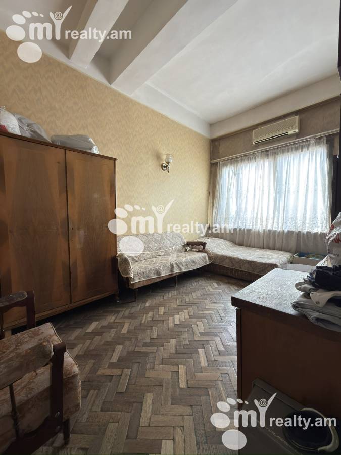 3 bedroom apartment for sale Paronyan St, Center Yerevan, 159679