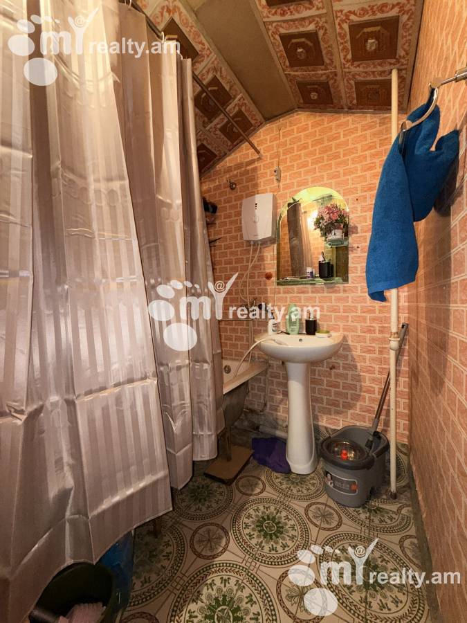 2 սենյականոց բնակարան  Վրացական փող, Արաբկիր Երևան, 158683