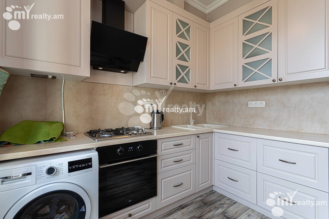 2 bedroom apartment for sale خیابان تیگران مِتس, مرکز شهر ایروان, 157110