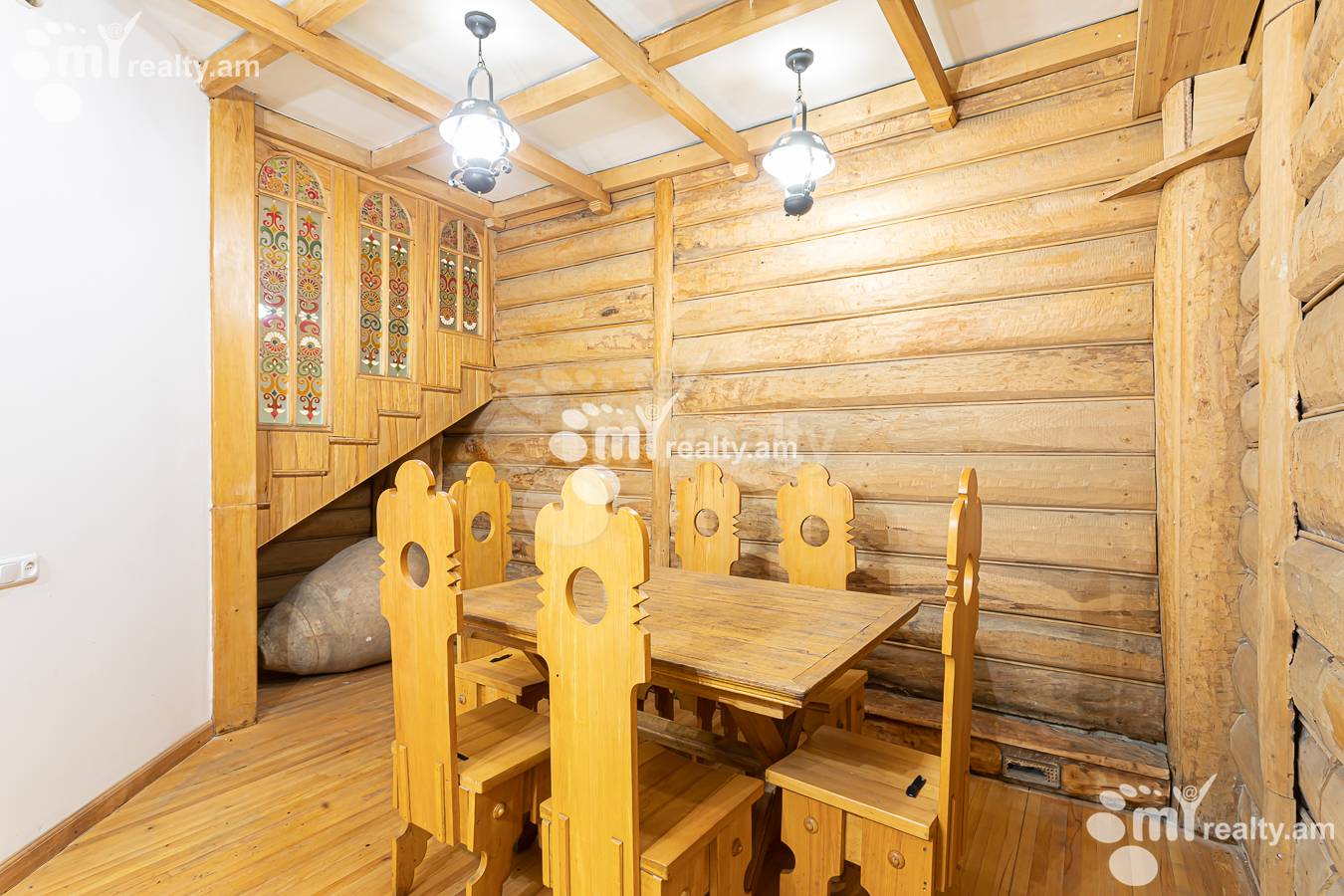 Купить коммерческoе помещение Саят-Нова пр, Центр Ереван, 156743