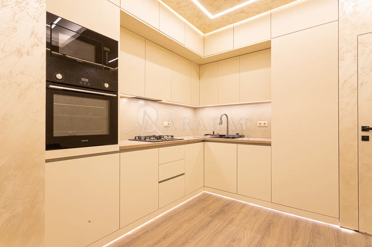 2 սենյականոց բնակարան  Կ. Ուլնեցու փող., Քանաքեռ-Զեյթուն Երևան, 159331