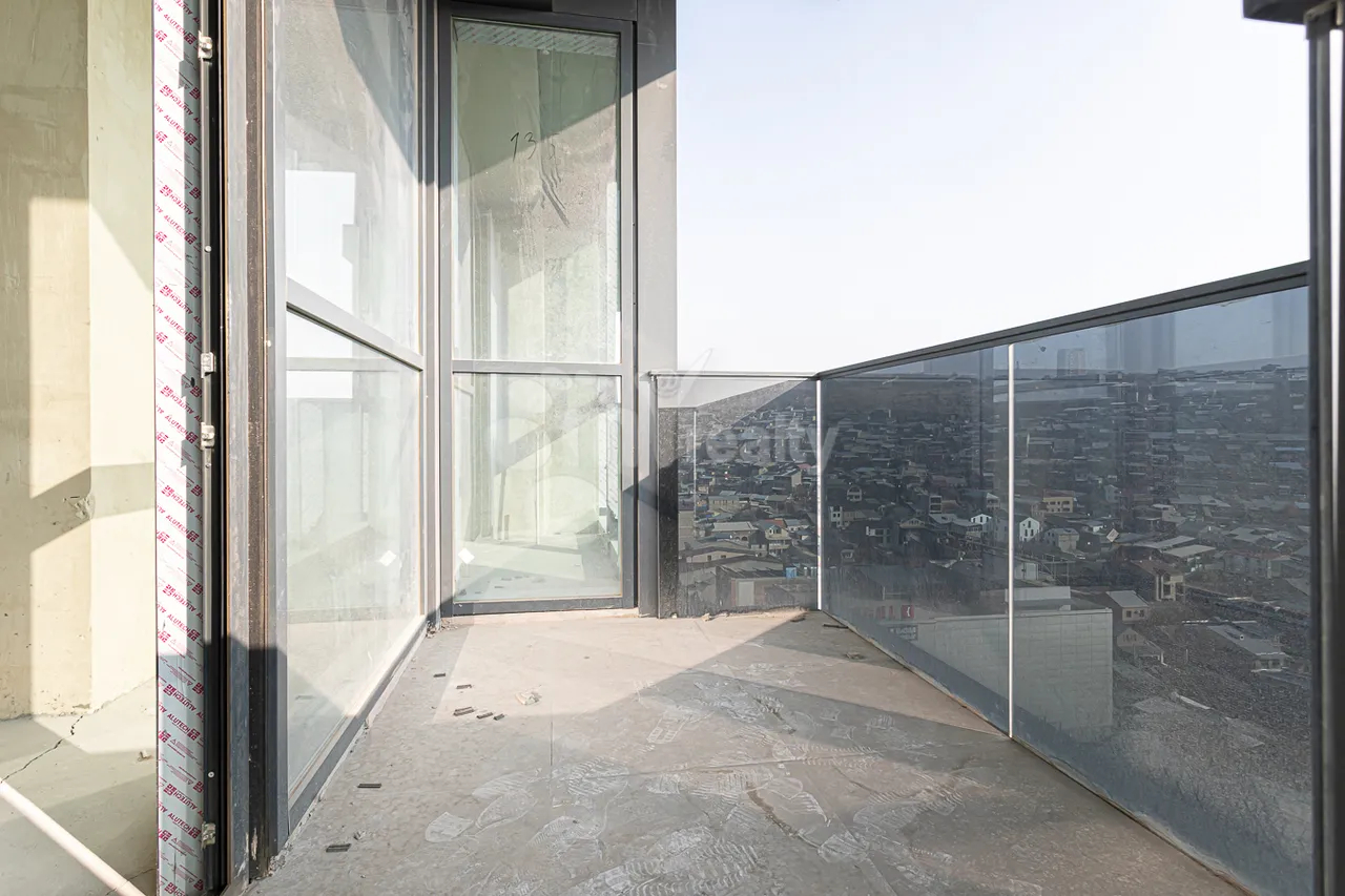 4 bedroom apartment for sale Rostom St, Center Yerevan, 158138