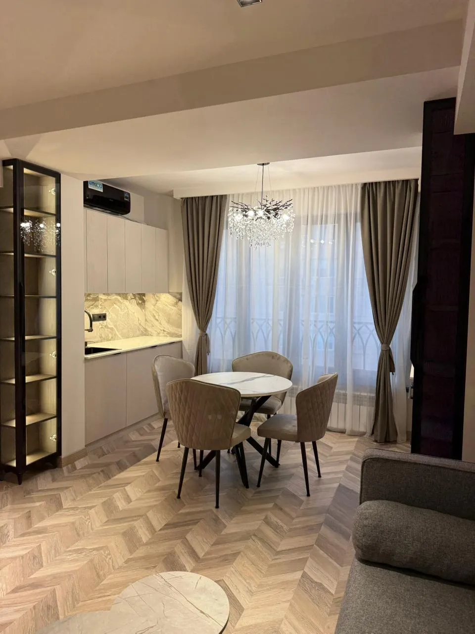 Купить 2 комнатную квартиру Орбели Ехбайрнери ул, Арабкир Ереван, 159152